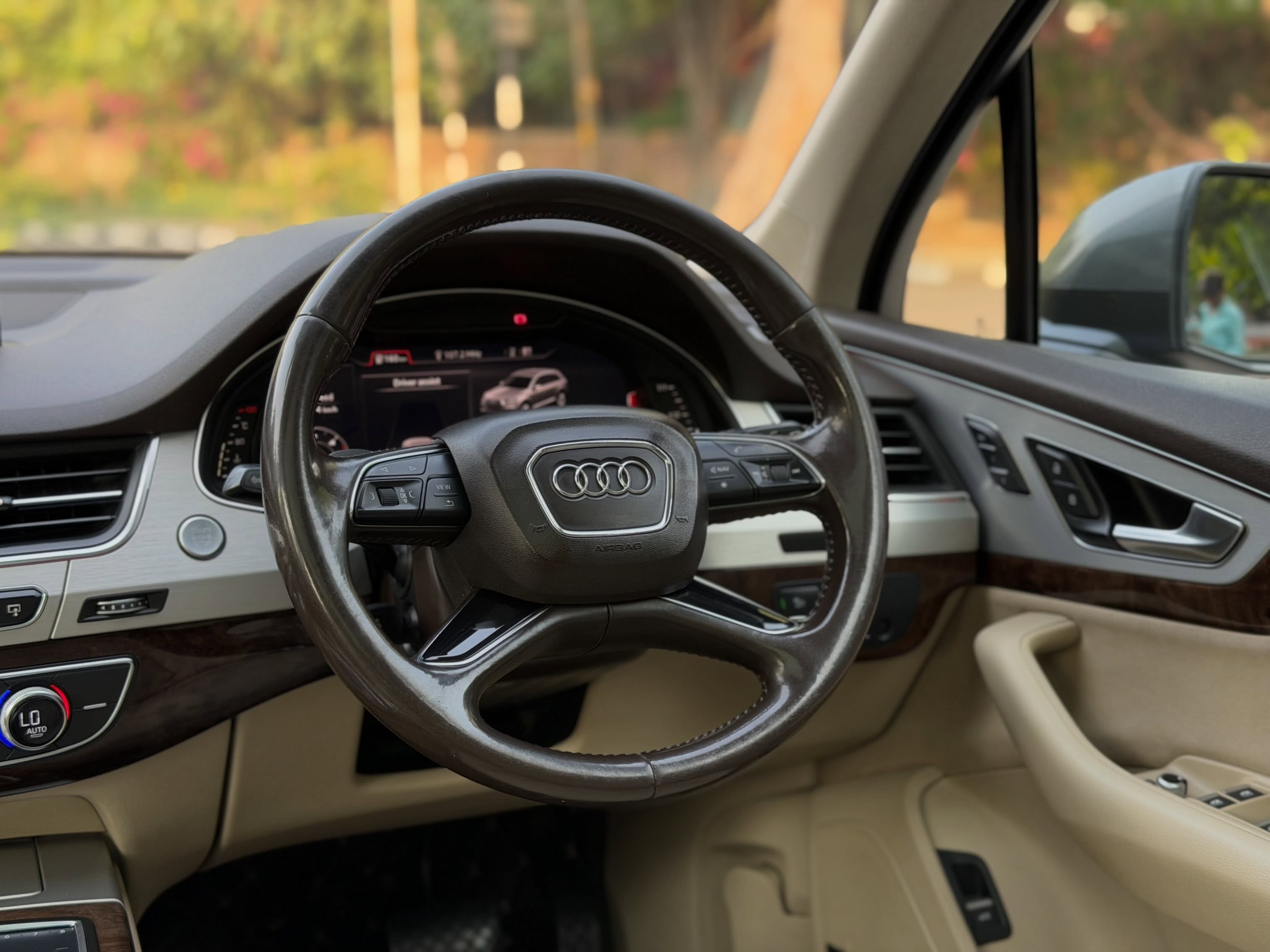 Vehicle thumbnail